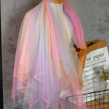 Krāsains slīpums varavīksnes mīksto fantoma acs mežģīņu auduma dizainu radošo modes fona auduma Hanfu bērnu apģērbs